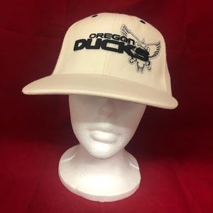 University of Oregon Ducks Pacific Baseball Hat